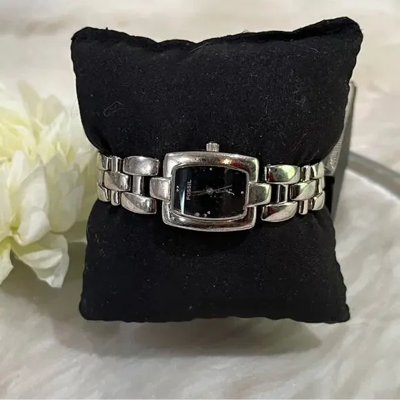 Fossil F2 ES8823 Stainless Steel Analog Quartz Silver Link Bracelet Wrist Watch - Picture 4 of 15